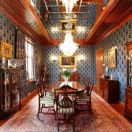 Darby's Bed & Breakfast